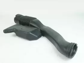 A1370900282 MERCEDES Clclass Hose Tube Air Box Intake Cleaner #2