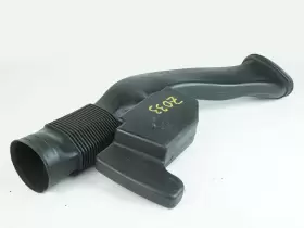 A1370900382 MERCEDES Clclass Hose Tube Air Box Intake Cleaner