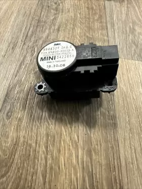 3422658 MINI Heater Blend Door Actuator Cooper Clubman #2