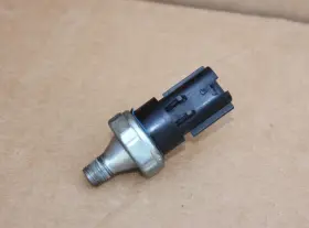 05033317AC MOPAR Oil Pressure Switch Caliber Dodge Jeep