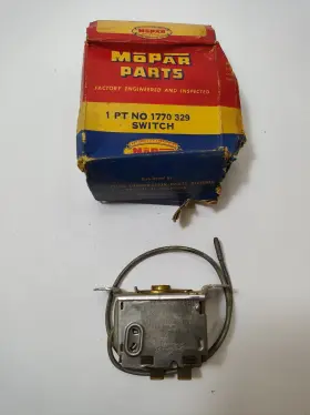 1770329 MOPAR Thermostat Evaporator Switch Nos Chrysler Dodge