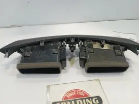 243.DA1O21 NISSAN Center Dash Vents Murano #2