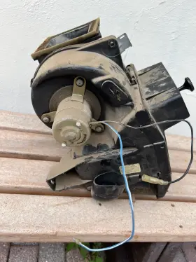 27011-B5010 NISSAN Heater Datsun #2
