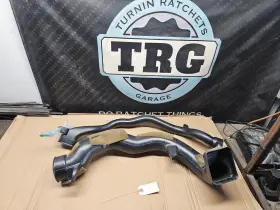 27811-7S000 NISSAN Armada Right Air Conditioner Heater Duct