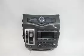 275001JA2A NISSAN Temperature Quest
