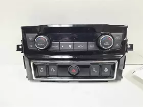 655-72747 NISSAN Temperature Control Platinum Xd Titan