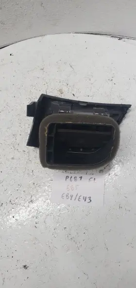685.DA1J10 NISSAN Front Driver Dash Heater Ac Air Vents Grill