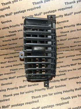 68750-EA100 NISSAN Dash Vent Driver Pathfinder Frontier