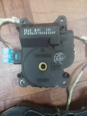 87106-06060 VOLKSWAGEN Heater Blend Door Actuator Passat #2