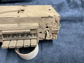 7302023 OLDSMOBILE Am Fm Radio Cutlass #2
