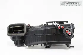 8T1820005R PORSCHE Macan Hvac Heater Core Blower Motor Box