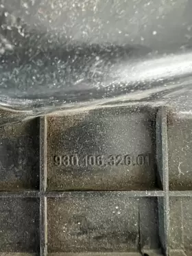 930-106-326-01-OEM PORSCHE Air Socket #2