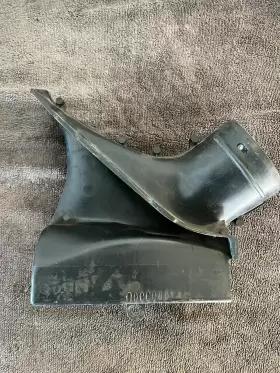 930-106-326-01-OEM PORSCHE Air Socket #3