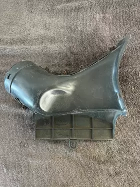 930-106-326-01-OEM PORSCHE Air Socket