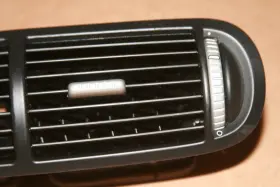 95555226303A03 PORSCHE Front Center Dash Air Heater Vent Hvac #2