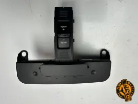 95B907049K PORSCHE Macan Rear Climate Control Unit Switch
