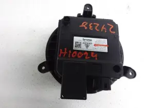 972907521A PORSCHE Front Blower Motor Panamera #2