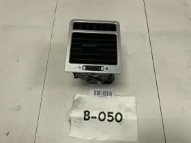 4445074625 ROVER Land Front Left Dash Air Vent Hse