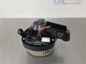 GX7319E624AA ROVER Land Blower Motor #3