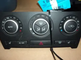 655-51979C SAAB Temperature Control Automatic
