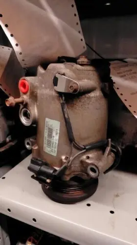 682-01009 SATURN Ac Compressor Vue #3