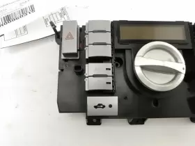 655-51557A SCION Temperature Climate Switch Control Tc #2