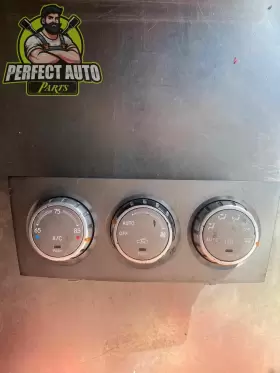 72311SA092 SUBARU Heater Temperature Climate Control Forester