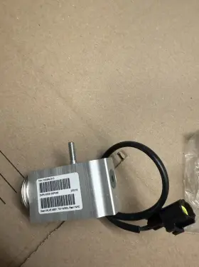 1050969-00-D TESLA Rear Hvac Solenoid Heater Valve