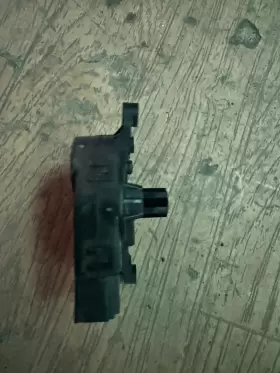 1500627-00-A TESLA Interior Heater Flap Motor Actuator #3
