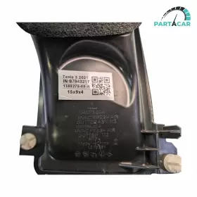 1588275-00-A TESLA Hvac Air Gutter Vent #3