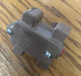 44-1659 THERMO KING Breaker Resettable #2