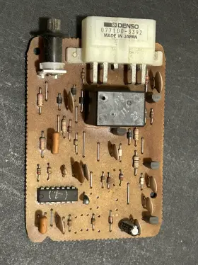 077100-3392 TOYOTA Ac Amplifier Stabilizer Circuit Board