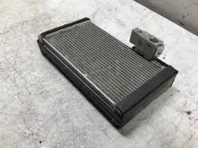 12J14 TOYOTA Hybrid Rear Evaporator Core Highlander #2