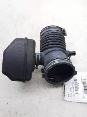 338.TO1O13 TOYOTA Air Cleaner Tube Resonator Avalon