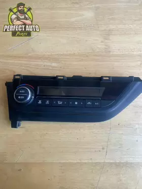 55900-02500 TOYOTA Heater Temperature Climate Control Corolla #2