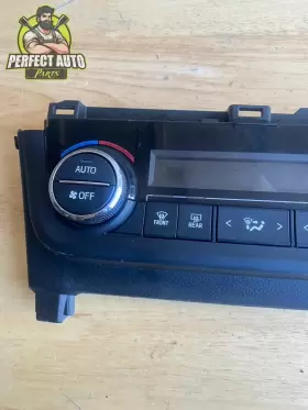 55900-02500 TOYOTA Heater Temperature Climate Control Corolla #3