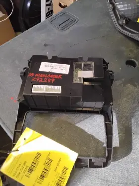 655-51141 TOYOTA Temperature Control Automatic Ac Highlander