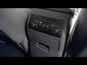 655-52123 TOYOTA Temperature Control Rear Highlander