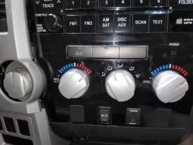 655-52195 TOYOTA Temperature Control Excluding Crew Tundra