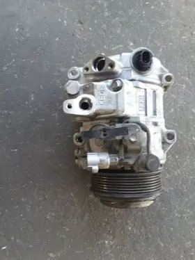682-50280A TOYOTA Ac Compressor Engine Cylinder Venza
