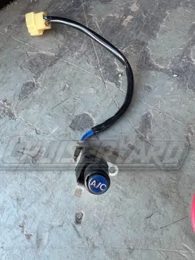 84660-22021 TOYOTA Land Air Conditioning FJ60 Cruiser