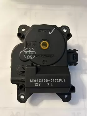 AE063800-0172PLS TOYOTA Blend Door Actuator Highlander