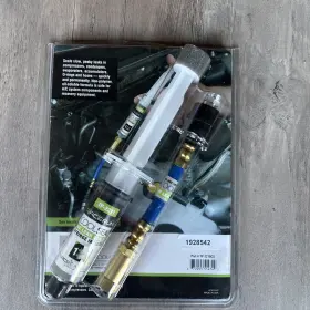 TP-2210CS TRACERLINE SPECTRONICS Seal Leak Sealer Syringe Kit