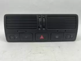 1J0-819-743 VOLKSWAGEN Mkiv Hvac Lay Flat Dash Vent MK4 Vw