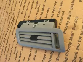 3D0819202 VOLKSWAGEN Phaeton Right Pillar Air Vent Vw #3