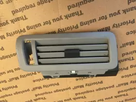 3D0819202 VOLKSWAGEN Phaeton Right Pillar Air Vent Vw