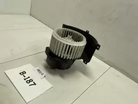 52492474 VOLKSWAGEN Front Blower Motor Touareg #2