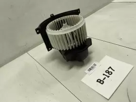 52492474 VOLKSWAGEN Front Blower Motor Touareg #3