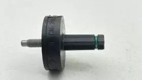 5Q0819133 VOLKSWAGEN Evaporator Bracket Bolt Jetta