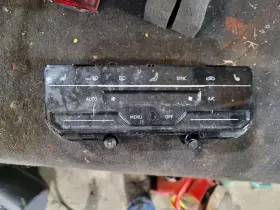 655.VW1H25 VOLKSWAGEN Temperature Control Jetta